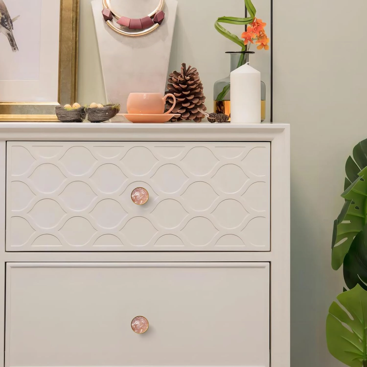 4 Pack 1-1/3 Inch Natural Shells Cabinet Knobs Pulls Drawer Knobs Hanging Hooks Brass Furniture Dresser Kitchen Hardware Pulls Knobs Handle, Colorful Shell, M