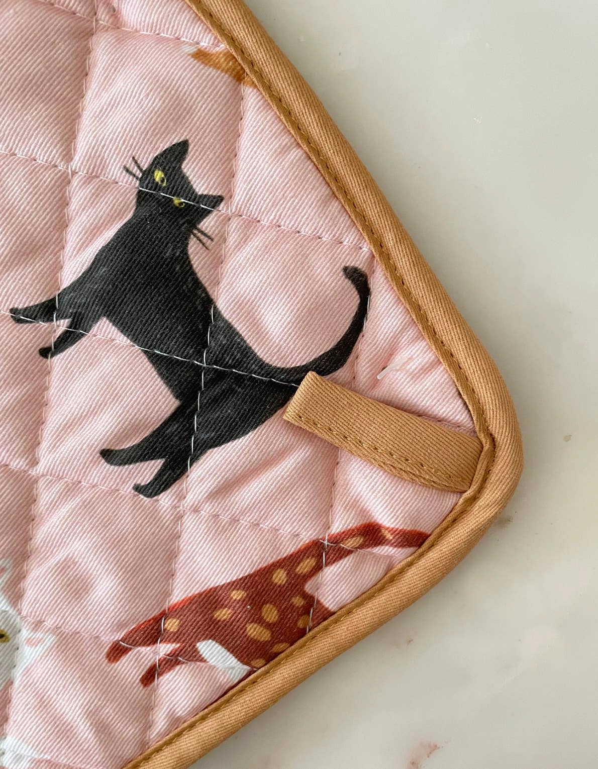 Cats Oven Mitt   Pot Holder Set