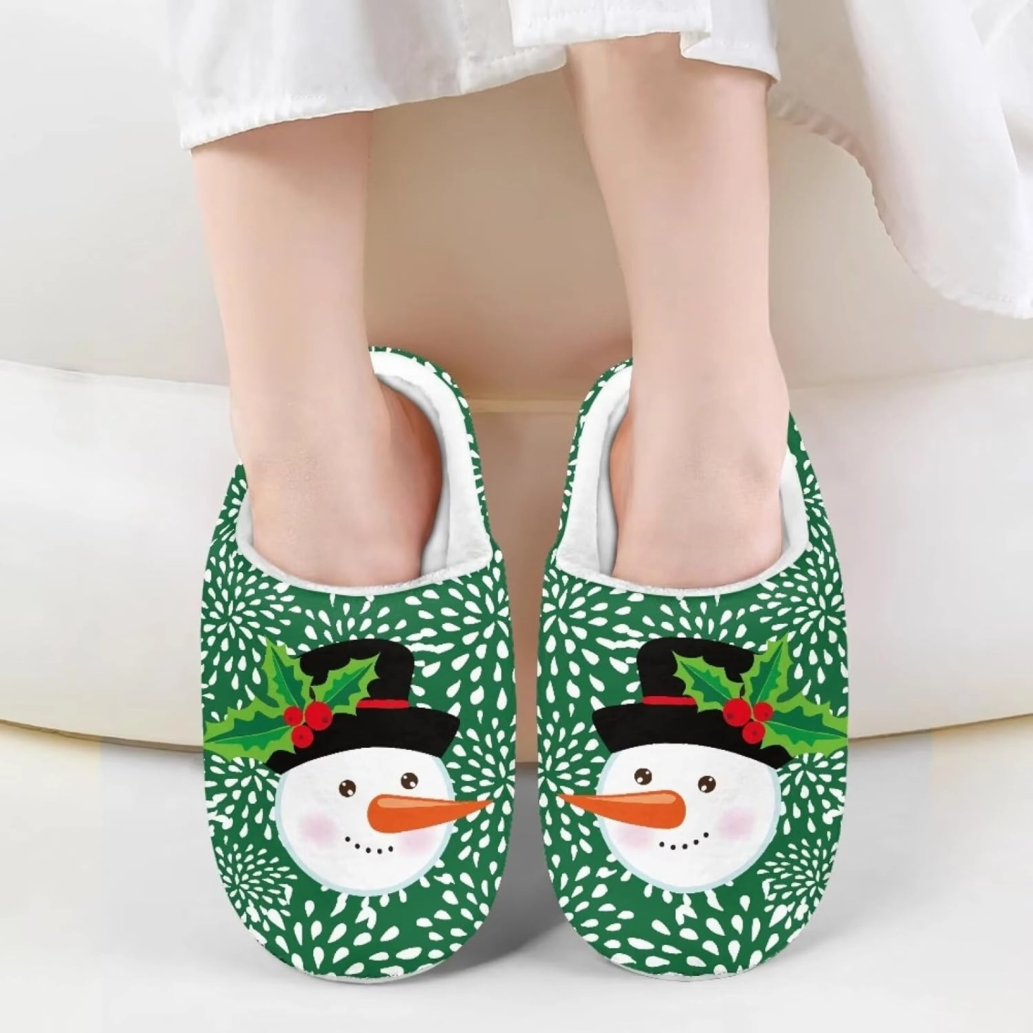Christmas Slippers for Family Christmas Slippers Matching Sets Reindeer Christmas House Santa Claus Slippers Funny Christmas Slippers