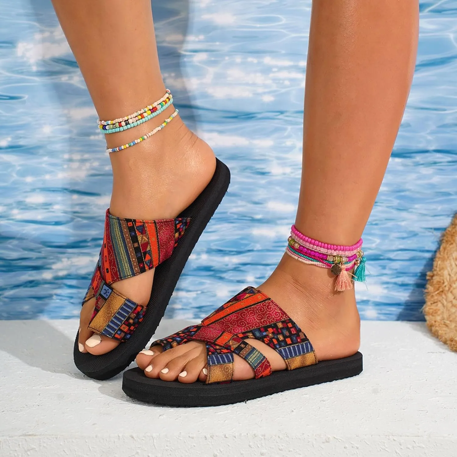 Comfortable Slip On Slide Sandals Thick Soled Hollow Women's Shoes Fashionable And Casual Toe Covered Floral Beach
