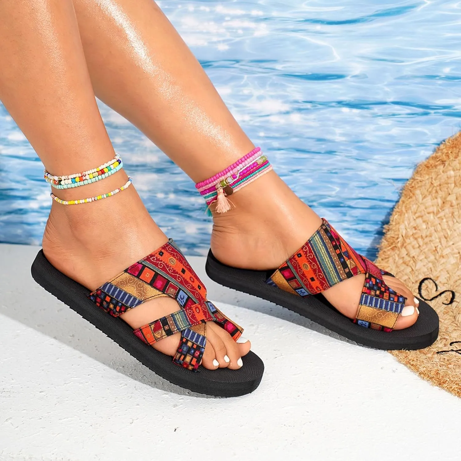 Comfortable Slip On Slide Sandals Thick Soled Hollow Women's Shoes Fashionable And Casual Toe Covered Floral Beach