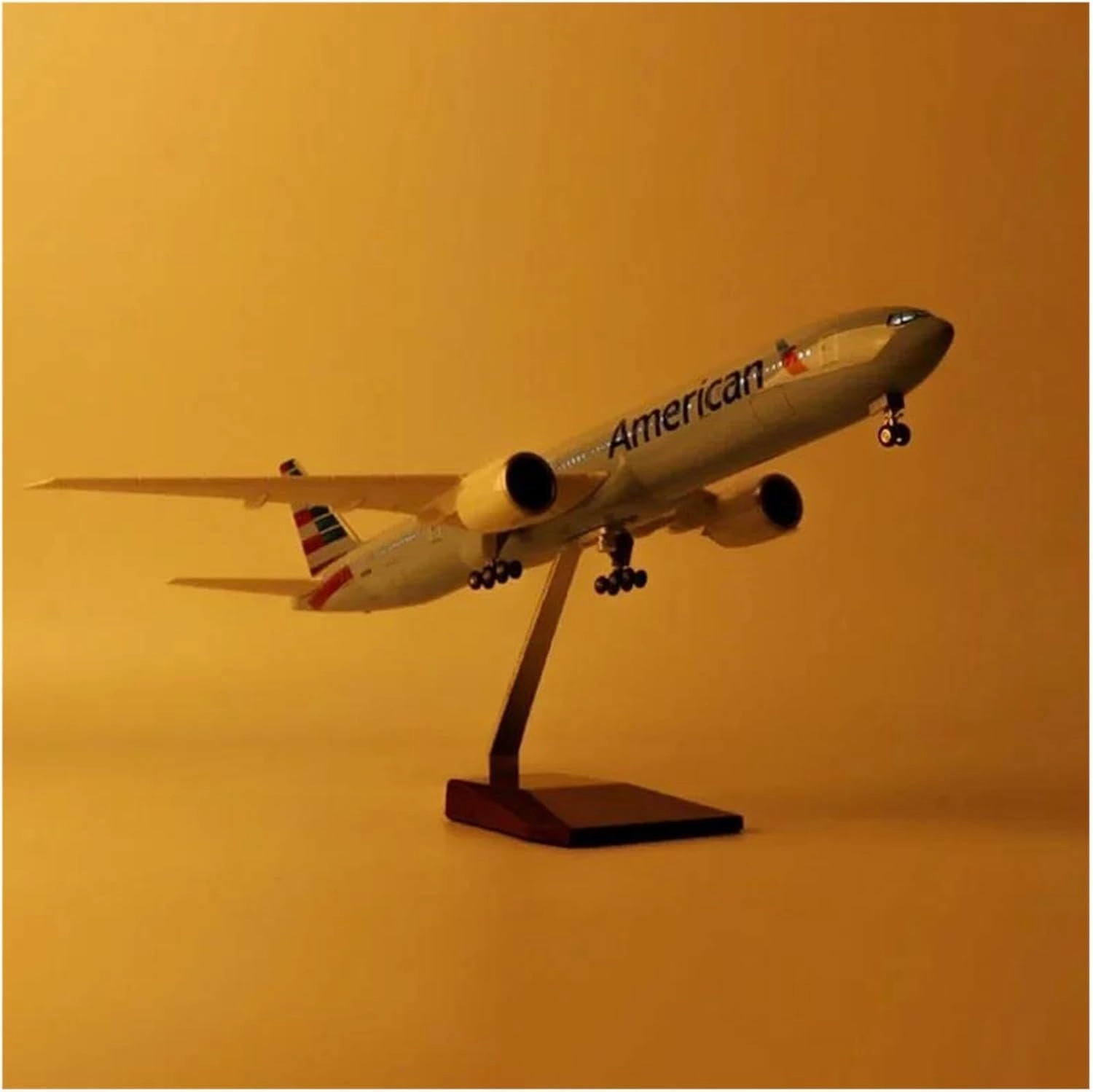 Diecast Plane Model 1：157 for B777 Diecast Resin Aircraft Model with Light and Wheel Landing Gear (No Light)