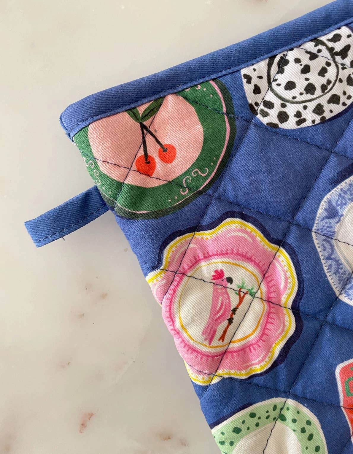 Dinner Plates Oven Mitt   Pot Holder Set