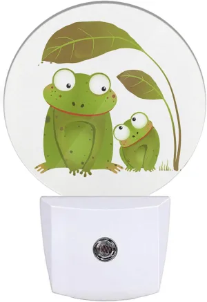 EKOBLA Frog Night Light Two Frogs Under Big Leaf Green Animal Cute Night Lights Plug into Wall for Boys Girls Room LED Round Lamp, Dusk to Dawn 0.5W Sleep Friendly