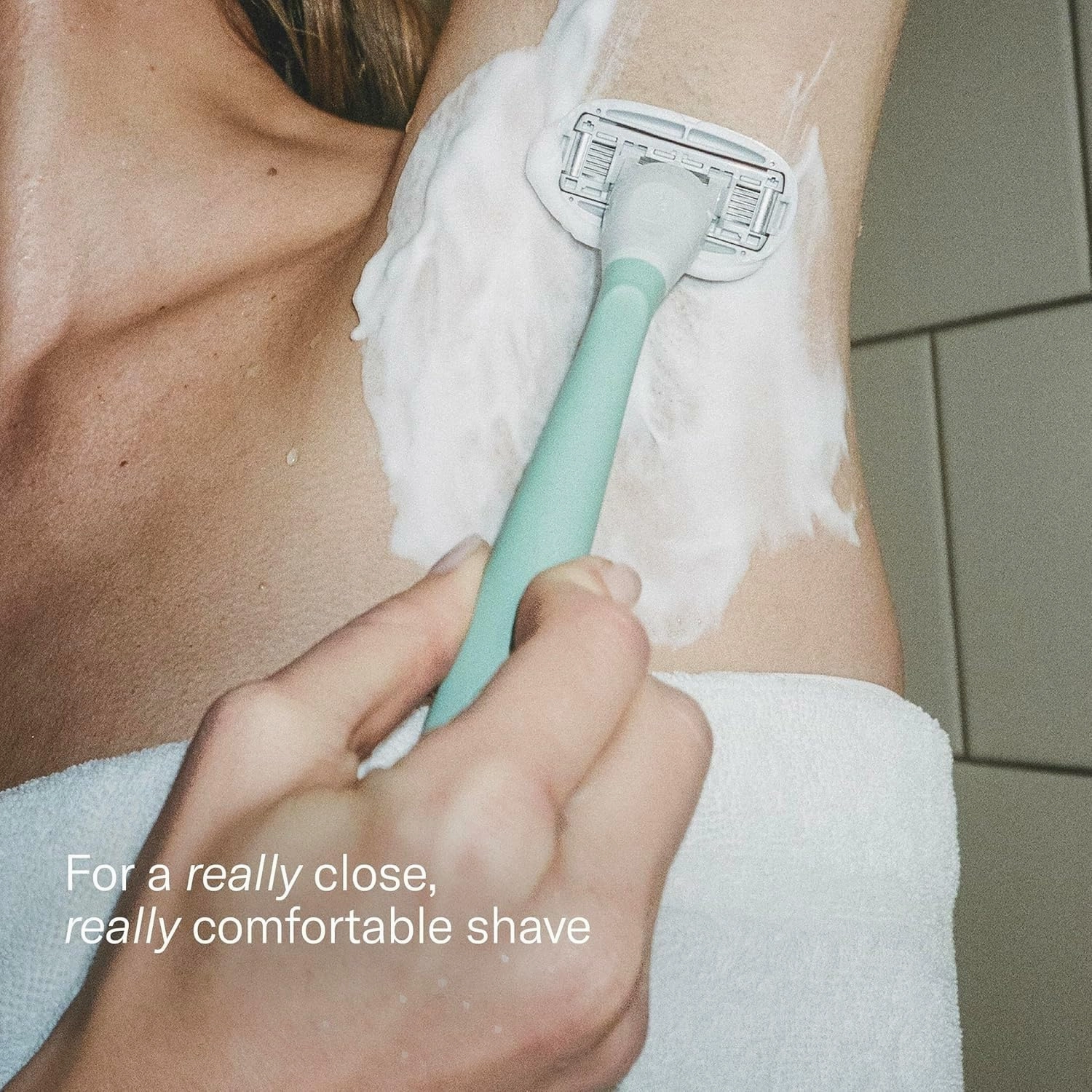 Flamingo Razors for Women, 1 Women's Razor Handle (Sage), 4 Razor Five-Blade Refills, and 1 Shower Holder