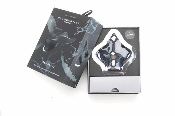 Hella Raw Mimic Massager Black