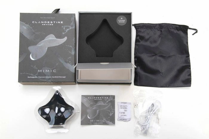 Hella Raw Mimic Massager Black