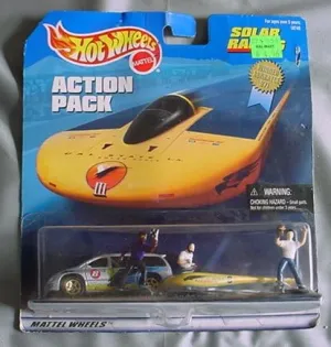 Hot Wheels Action Pack Cal State LA Solar Eagle III 2 Car pack Mini Van