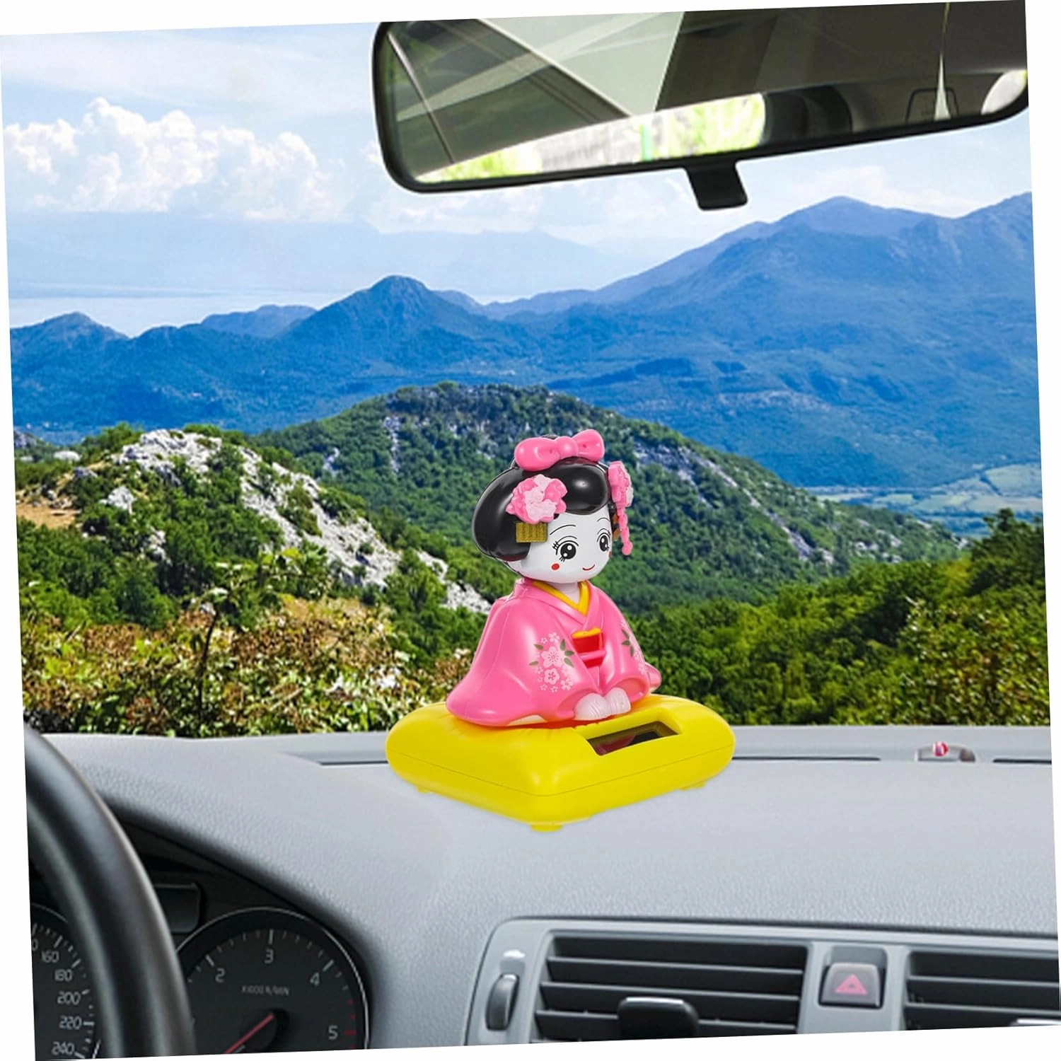 KICHOUSE Shaking Kimono Doll Figurine Cute Cartoon Ornament for Car Interior Delicate Decoration Cheerful Dashboard Accessory for Desktops Gardens