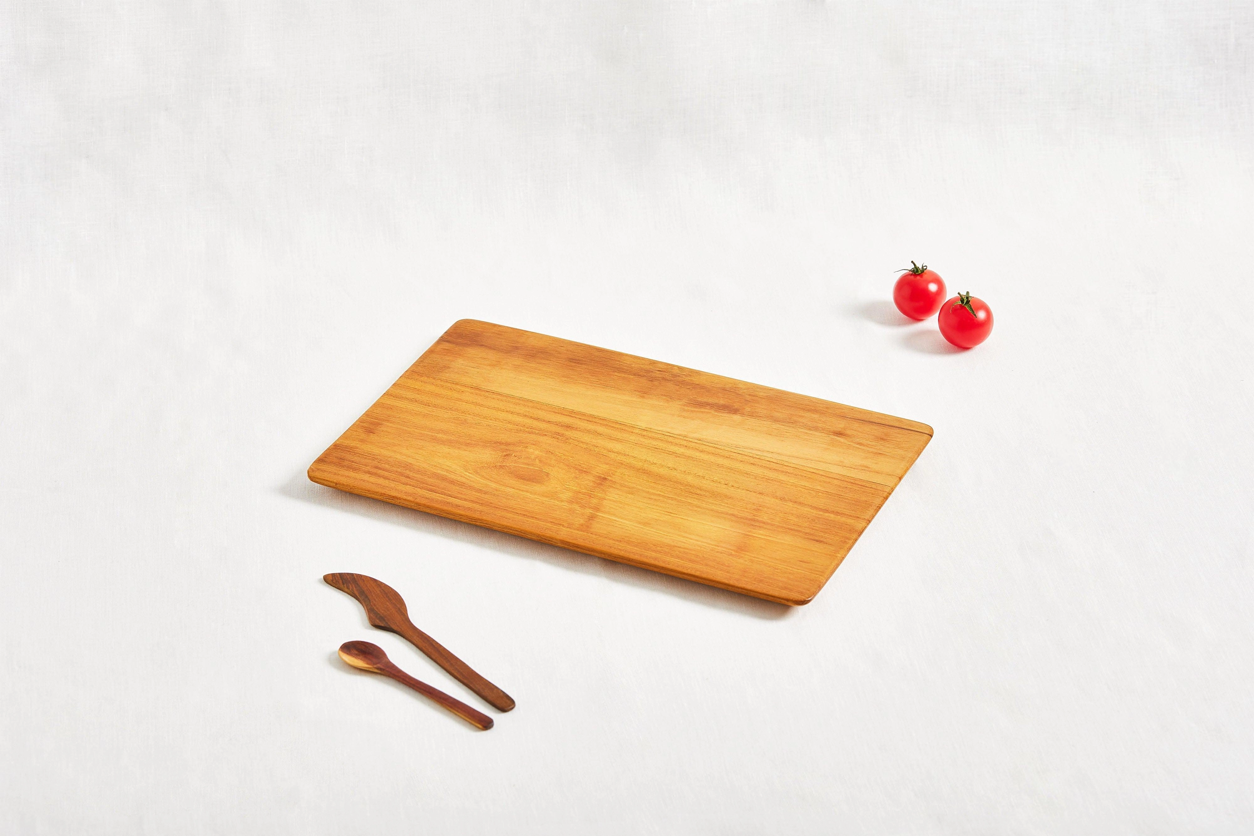 Lightweight Teak Cutting Boards