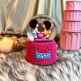 Lovely Couple Musical Crystal Ball: Gift For Couple
