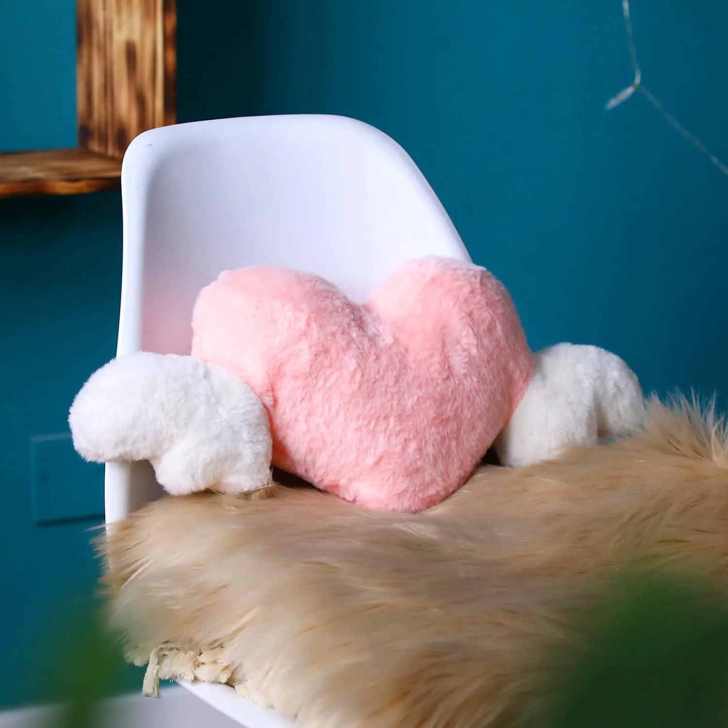 Macarrie 2 Pcs Plush Heart Shaped Pillow with Angel Wings Car Headrest Soft Comfortable Car Seat Pillow for Driving Travelling Room Office Car Decor, 19.7 x 8.3 Inch(Pink)
