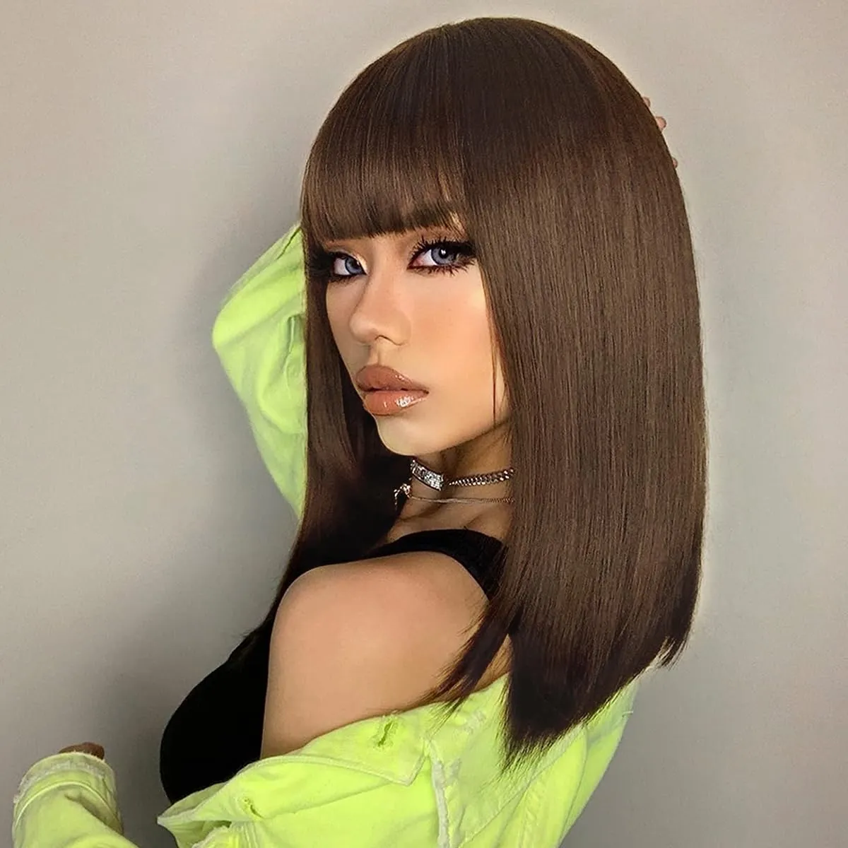 MIMAN 14 Inch Shoulder Length Dark Brown Straight Bob Wigs with Bangs Synthetic Medium Length Bob Hair Wig Halloween Costume Wigs for Women