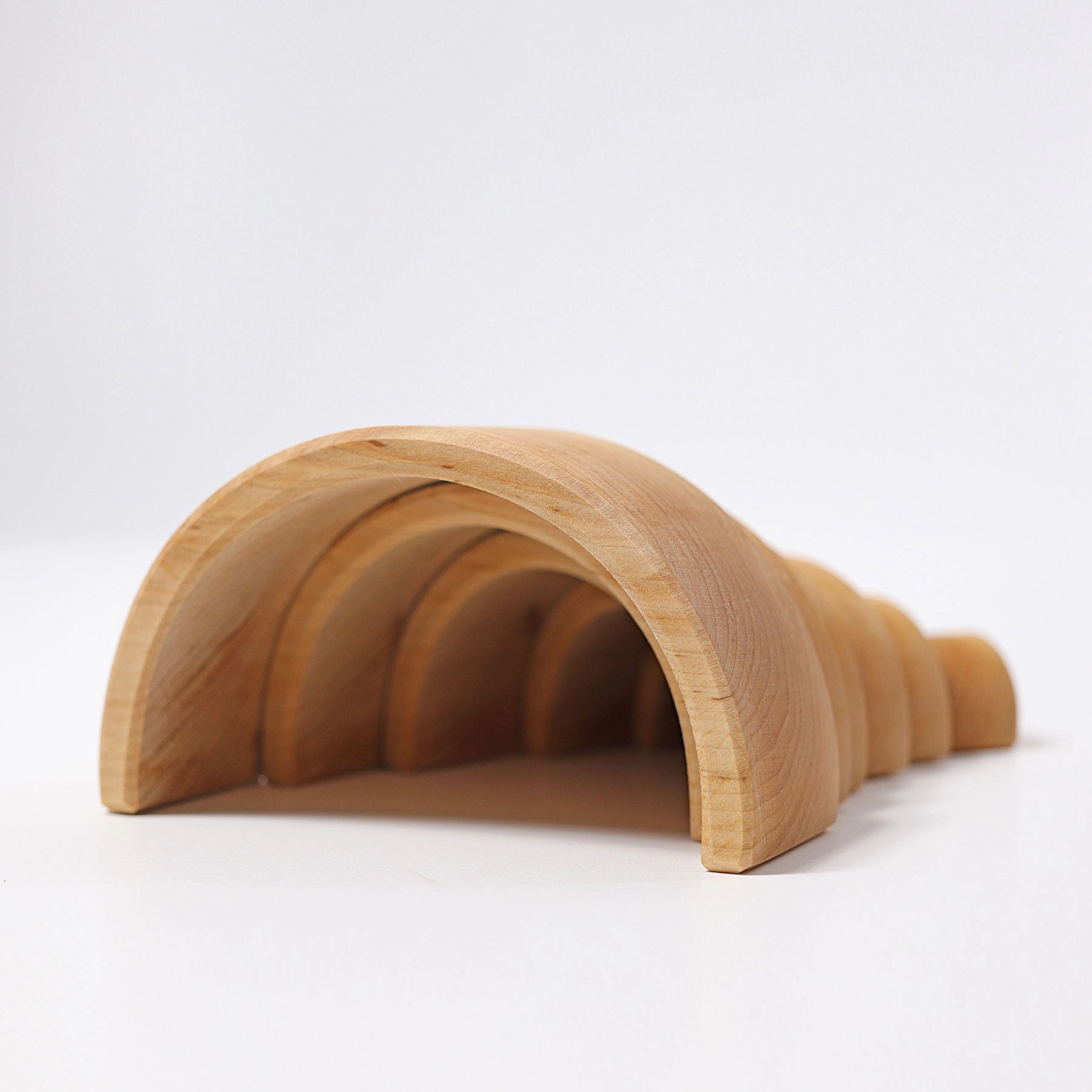 Natural Stacking Arcs