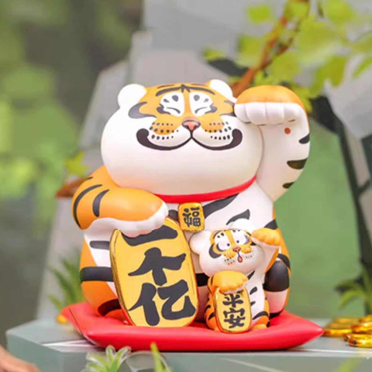 Panghu with Baby Series 1 Blind Box Figures, Mystery Box Random Design Toys Girl Birthday Gifts Christmas Collectible Toy for Desk Accessories, 1PC