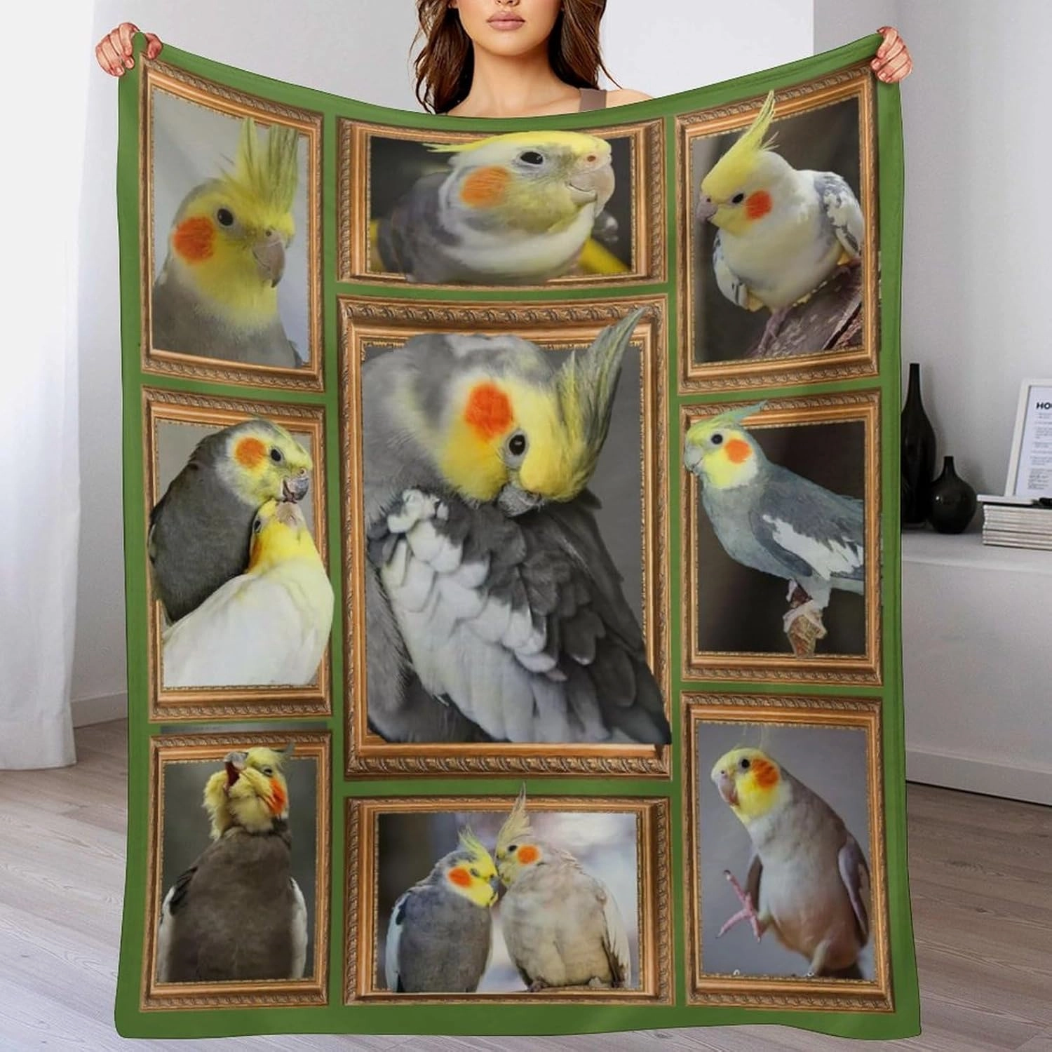 Parrot Cockatiel Throw Blanket Parrot Cockatiel Gift Bird Blanket Parrot Cockatiel Bird Decor Pictures Lightweight Soft Cozy Flannel Velvet Blanket for Couch Sofa Bedroom 40"x50"