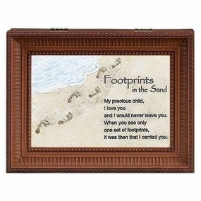 RO0274-Bas Relief : Footprints