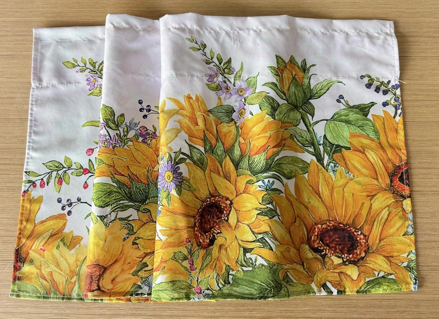 Sunflowers Floral Design Valance Curtains for Kitchen/Bathroom/Living Room/Bedroom Window Décor Privacy Decorative Rod Pocket 52 X 16 Inches