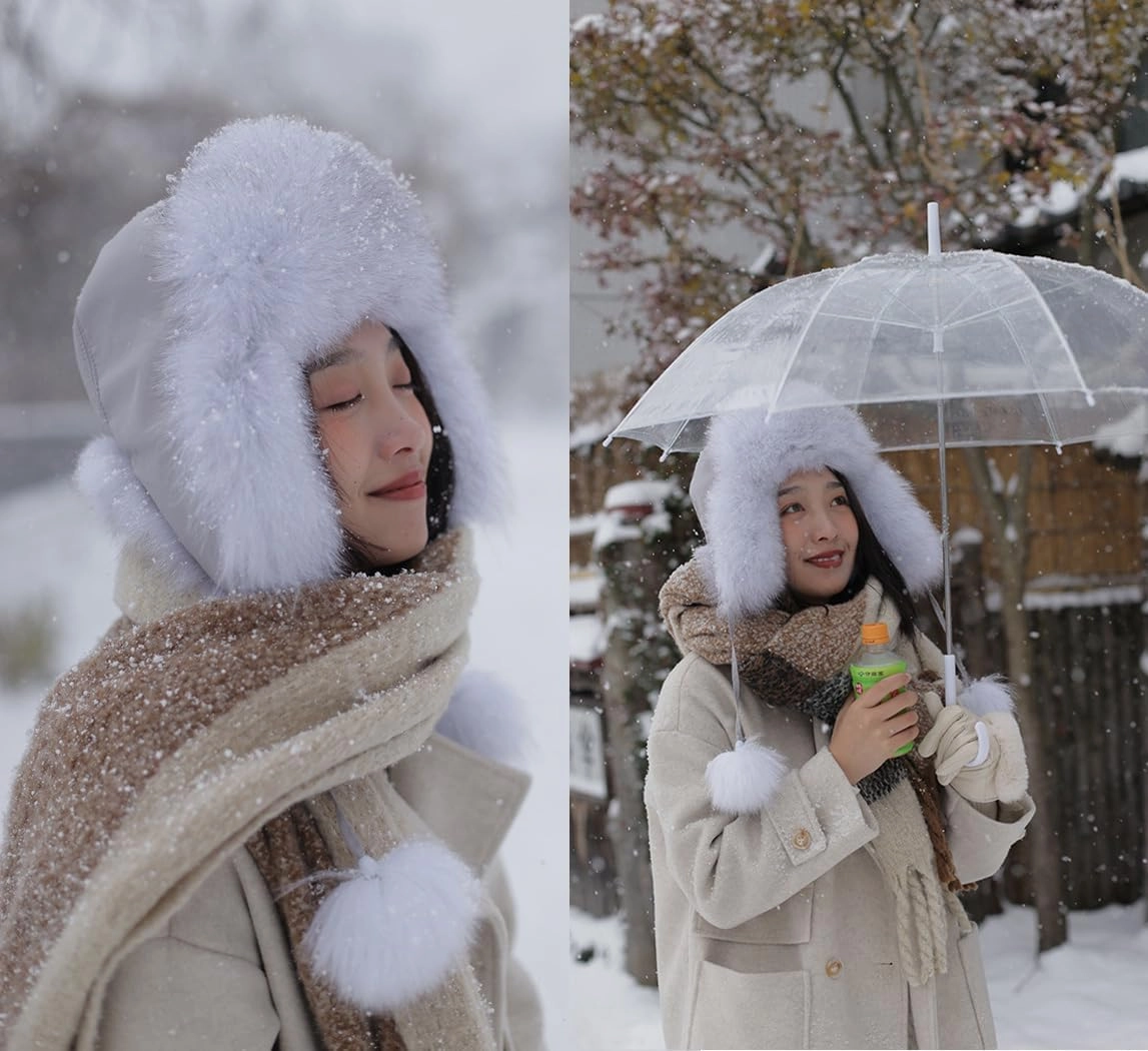 Women Fashion Trapper Hat Girl Winter Skiing Hat Ear-Flap Faux Fur Warm Aviator Hat Windproof Russia Hooded with Furry Ball